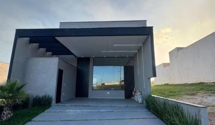 Linda Casa à venda no Condomínio Villagio Wanel em, Sorocaba/SP