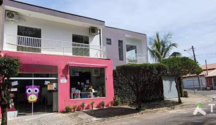 Sobrado à venda no Bairro Jardim Residencial Villa Amato, em, Sorocaba/SP