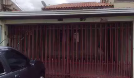 Casa á venda no Bairro Jardim Maria Eugênia em, Sorocaba/SP