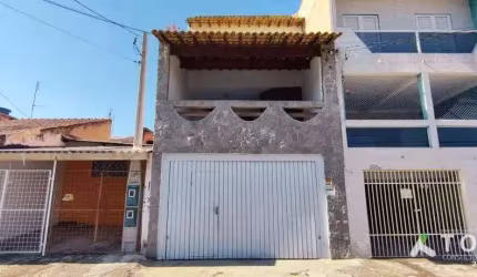 Sobrado com duas casas á venda no Bairro Jardim Santo André, em Sorocaba/SP