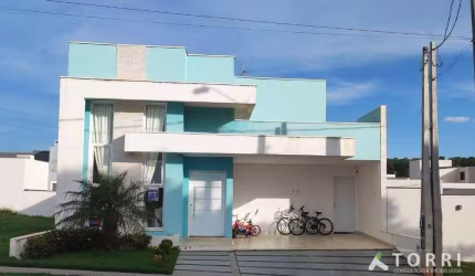 Linda Casa à venda no Condomínio Reserva Ipanema, em Sorocaba/SP.