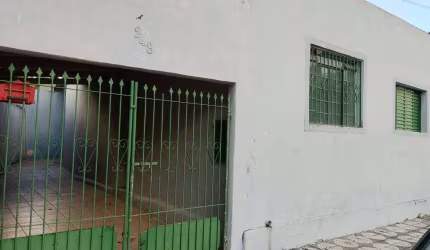 Casa à venda no Bairro Além Ponte em, Sorocaba/SP