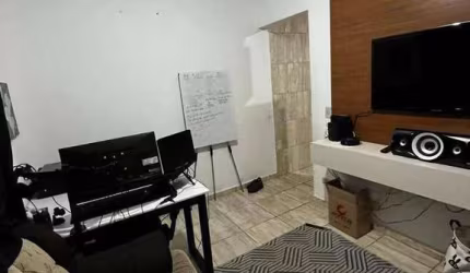 Casa á Venda no Bairro Jardim Santa Esmeralda em Sorocaba/SP