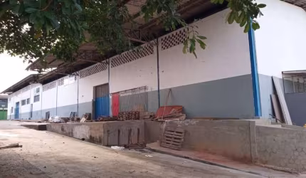 Barracão / Galpão / Depósito com 3 salas para alugar na Rua Ministro João Gonçalves de Araújo, 880, Distrito Industrial I, Manaus, 2500 m2 por R$ 42.500