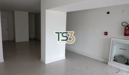 SALA COMERCIAL PARA LOCAÇÃO ANUAL EM BALNEÁRIO PEREQUÊ!