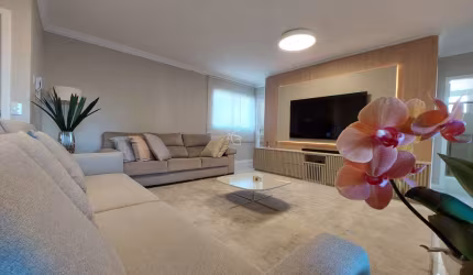 Cobertura duplex no América com uma vista incrível para a área verde.