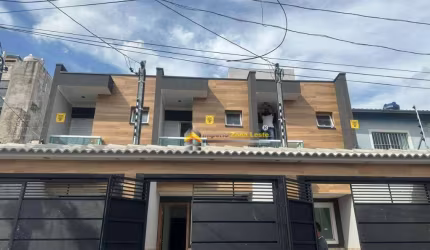 Sobrado Frontal Novo