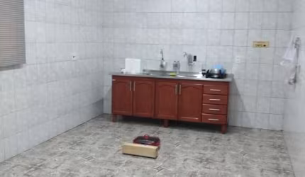 Casa com 2 dormitórios para alugar por R$ 2.120,00/mês - Vila Guilhermina - São Paulo/SP