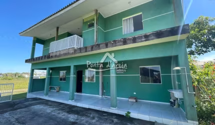 EXCELENTE SOBRADO - VILLAGE