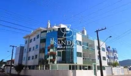 Apartamento Cobertura Duplex, com Jacuzzy, 900 metros da Praia dos Ingleses Norte - Florianópolis / SC