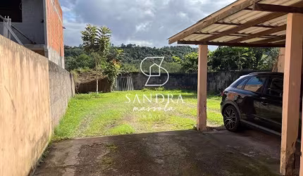 Casa à venda no bairro Ingleses do Rio Vermelho - Florianópolis/SC