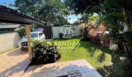 Casa à venda no bairro Ingleses do Rio Vermelho - Florianópolis/SC