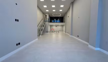 ALUGA LOJA 180m² NO BAIRRO MOINHOS DE VENTO EM CANOAS/RS