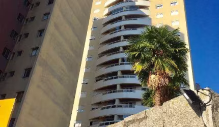 Apto alto padrão, 3 quartos, suíte, 1 vaga - Ed Green Palace - Batel