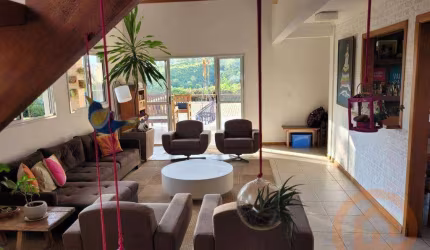 Casa com 3 dormitórios à venda, 240 m² por R$ 1.600.000,00 - Serra dos Lagos - Cajamar/SP