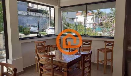 Casa com 3 dormitórios à venda, 175 m² por R$ 690.000,00 - Jardim Caxambu - Jundiaí/SP