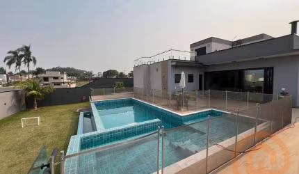 Casa com 4 dormitórios à venda, 350 m² por R$ 2.900.000,00 - Residencial dos Lagos - Itupeva/SP