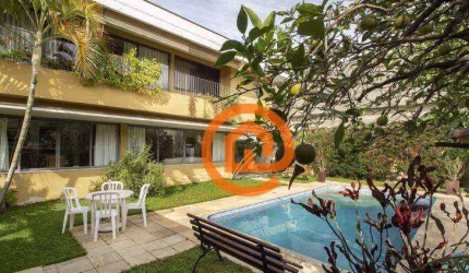 Casa com 4 dormitórios à venda, 358 m² por R$ 3.200.000 - Jardim Guedala - São Paulo/SP