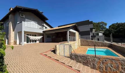Casa com 3 dormitórios à venda, 336 m² por R$ 1.850.000,00 - Residencial dos Lagos - Itupeva/SP
