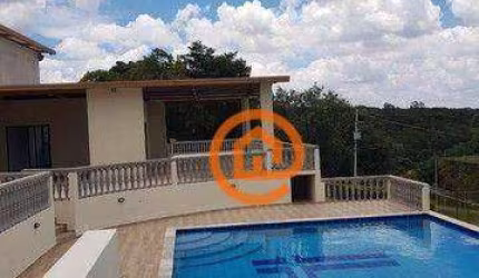 Linda Chácara localizada no Bairro de Jundiaí