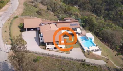 Casa com 5 dormitórios à venda, 868 m² por R$ 5.500.000,00 - Caxambu - Jundiaí/SP