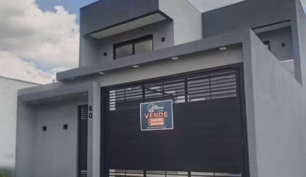Sobrado com 3 dormitórios à venda, 168 m² por R$ 700.000,00 - Lagoa - Irati/PR