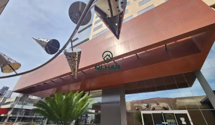 Sala comercial para alugar na Rua General Liberato Bittencourt, 1475, Estreito, Florianópolis por R$ 3.400