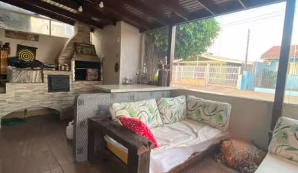 Casa com 2 quartos à venda na Rua Libório Muller, 509, Santos Dumont, São Leopoldo por R$ 599.000