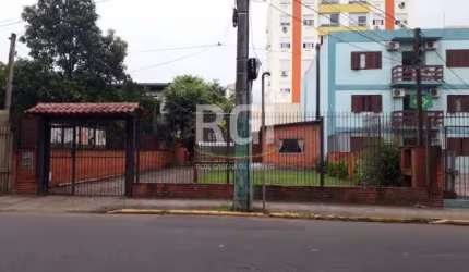Casa com 1 quarto à venda na Avenida Mauá, 891, São José, São Leopoldo por R$ 390.000