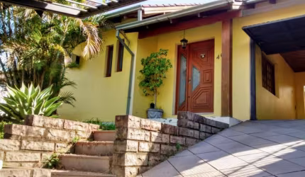 Casa com 4 quartos à venda na Rua do Parque, 467, Padre Reus, São Leopoldo por R$ 627.500