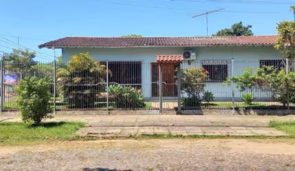 Casa com 3 quartos à venda na Rua Nóbrega, 244, Cristo Rei, São Leopoldo por R$ 640.000