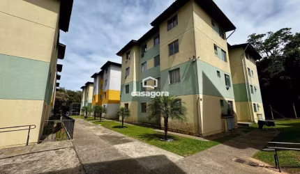 Apartamento Térreo de 2 Quartos no Tatuquara-Pompeia em Curitiba