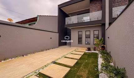 Sobrado Alto Padrão com Piscina à Venda, Bairro Nações, Fazenda Rio Grande