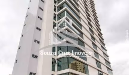 Apartamento com 03 Suítes - Vista Espetacular no Cabral !