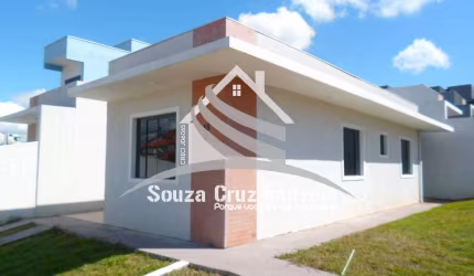 Casa no Atuba em Curitiba - Terreno de Esquina - 03 Quartos!