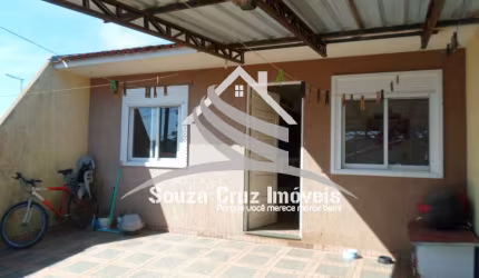 Casa com Amplo Quintal - Excelente Localização !!