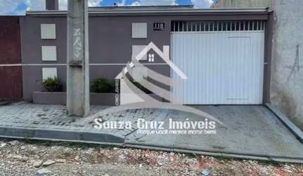 Casa Frente para Rua - 02 Quartos - Ótima Localização.