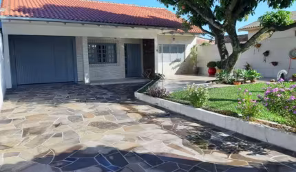 Casa com 3 quartos à venda na Rua Ottawa, 268, Santo Afonso, Novo Hamburgo por R$ 470.000