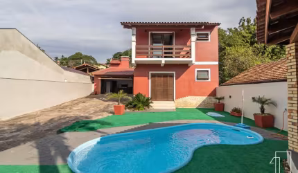 Casa com 3 quartos à venda na Rua Uruguaiana, 198, Primavera, Novo Hamburgo por R$ 995.000