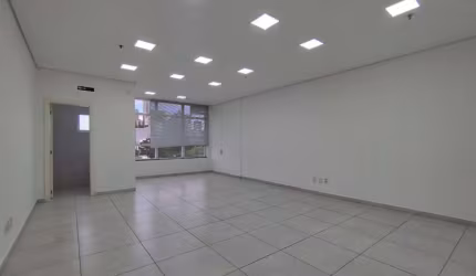Sala comercial à venda na Rua Cinco de Abril, 634, Centro, Novo Hamburgo por R$ 200.000