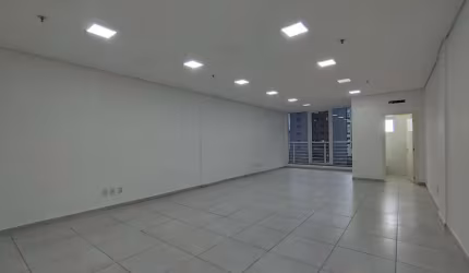 Sala comercial à venda na Rua Cinco de Abril, 634, Centro, Novo Hamburgo por R$ 220.000