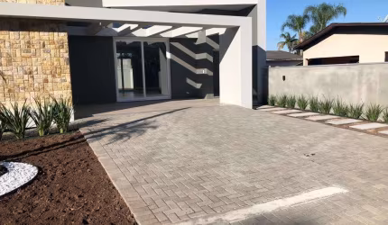 Casa com 3 quartos à venda na Padre Réus, 29, Centro, Campo Bom
