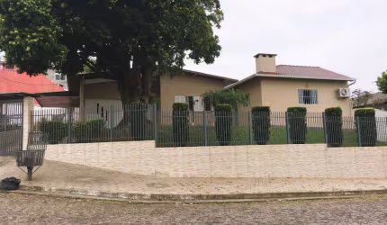 Casa com 3 quartos à venda na Rua Manoel Moura, 767, Campestre, São Leopoldo por R$ 890.000