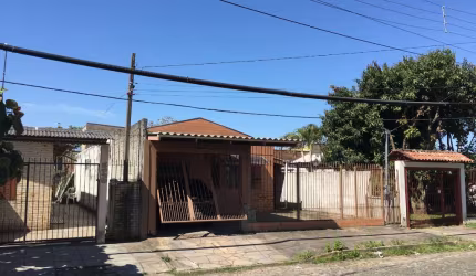Casa com 3 quartos à venda na Rua Porto Almeida, 34, Campina, São Leopoldo por R$ 240.000