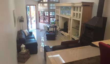 Casa com 3 quartos à venda na Rua Gomes Portinho, 984, Centro, Novo Hamburgo por R$ 950.000