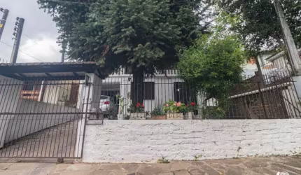 Casa com 5 quartos à venda na Rua Guajuvira, 104, Guarani, Novo Hamburgo por R$ 530.000