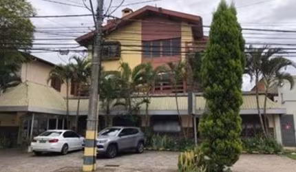 CASA COMERCIAL