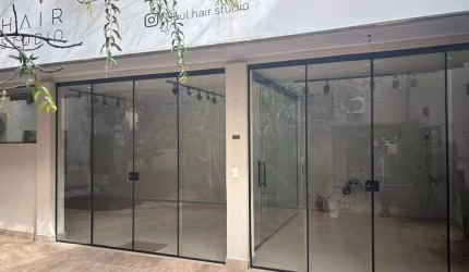 Sala comercial para alugar na Vila Ipiranga, Porto Alegre , 42 m2 por R$ 2.000
