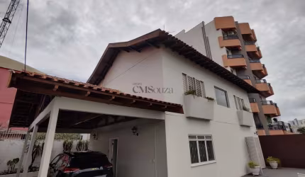 Casa comercial para alugar-210m²-4-vagas