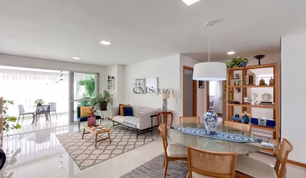 Apartamento á venda com 3 quartos -128 m²